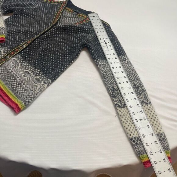 The Limited Wool & Angora Cardigan - Picture 3 of 10